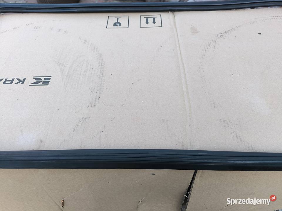 Fiat 126p uszczelka przedniej szyby Stalowa Wola