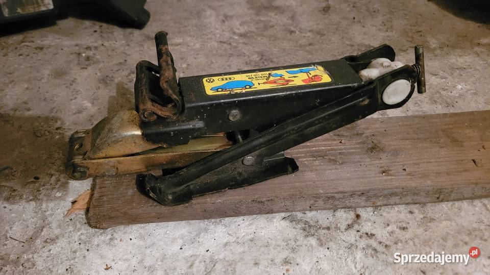 Lewarek podnośnik Volkswagen Golf Passat Audi A3 sprzedam