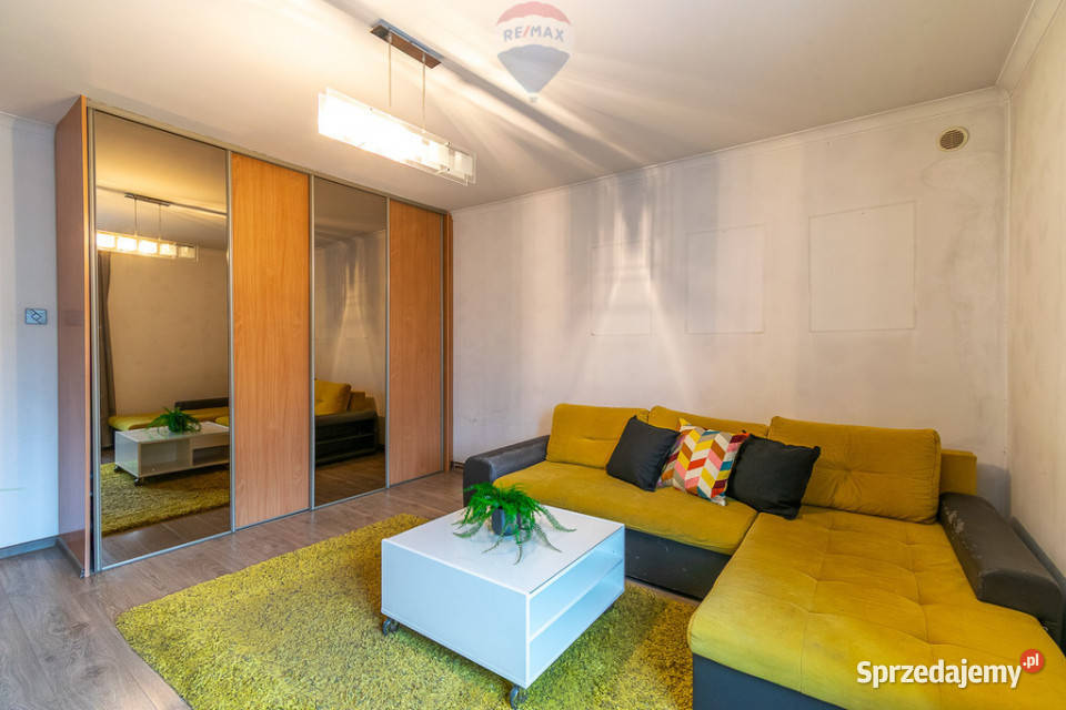 2 pokoje z balkonem centrum Pabianic oddzielna kuchnia Pabianice