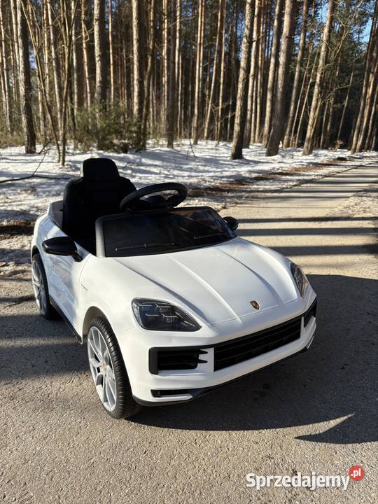 Samochód na akumulator Porsche Cayenne 12V pilot Pozostałe Płock
