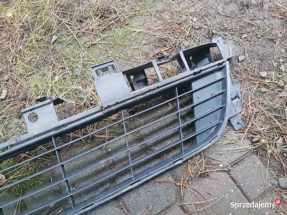 Kratka zderzaka grill Renault Grand Scenic 3 III Rok produkcji 2011 Nowy Sącz