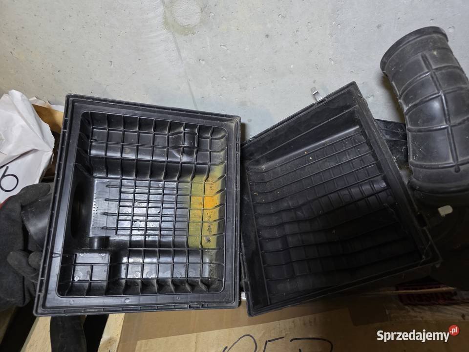 Obudowa filtra powietrza Daewoo Nexia guma Lublin