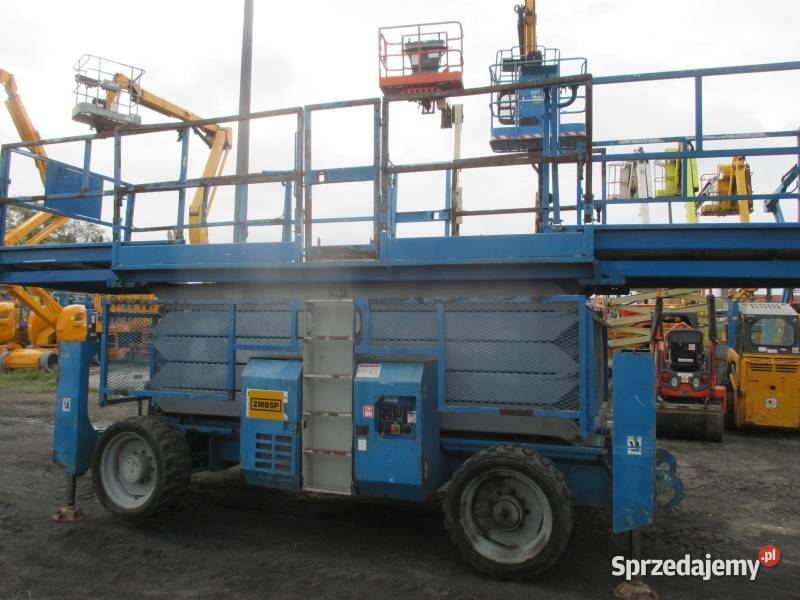 Podnośnik nożycowy zwyżka 18 m 680 4x4 Genie Pleszew sprzedam