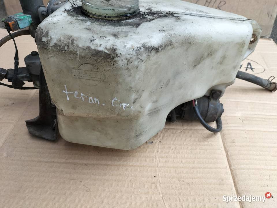 NISSAN TERRANO 1 2 ZBIORNICZEK PŁYNU
