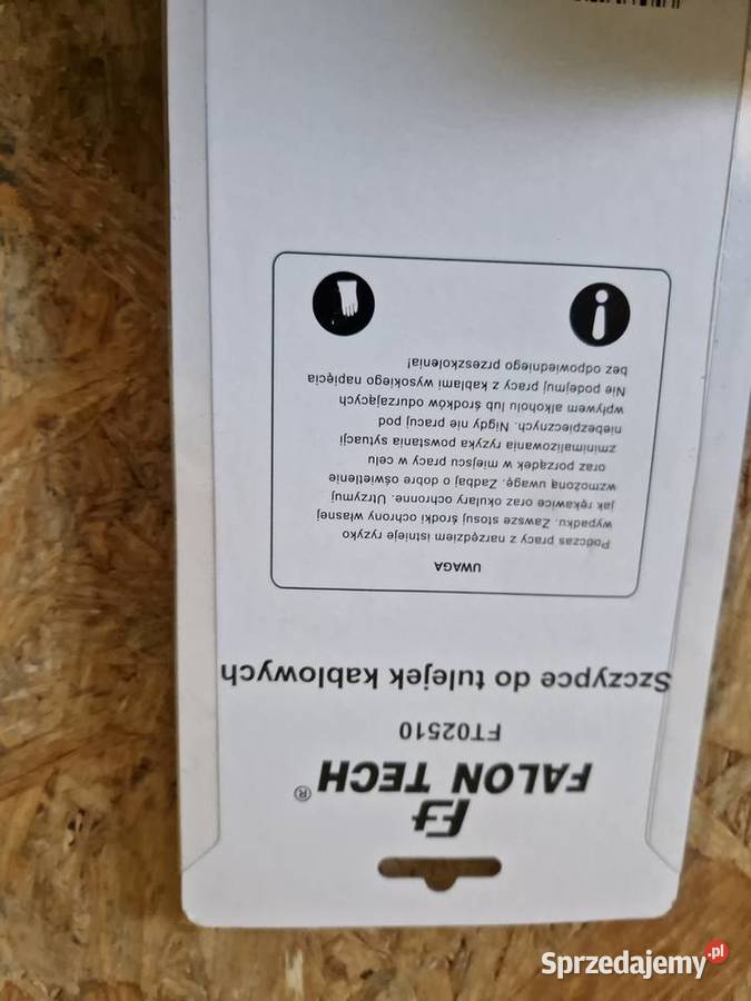 Szczypce zaciskowe do tulejek kablowych FT02510 sprzedam