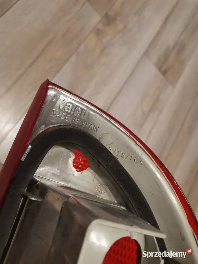 OPEL CORSA B 9300 LEWA PRAWA LAMPA TYŁ VALEO Międzychód sprzedam