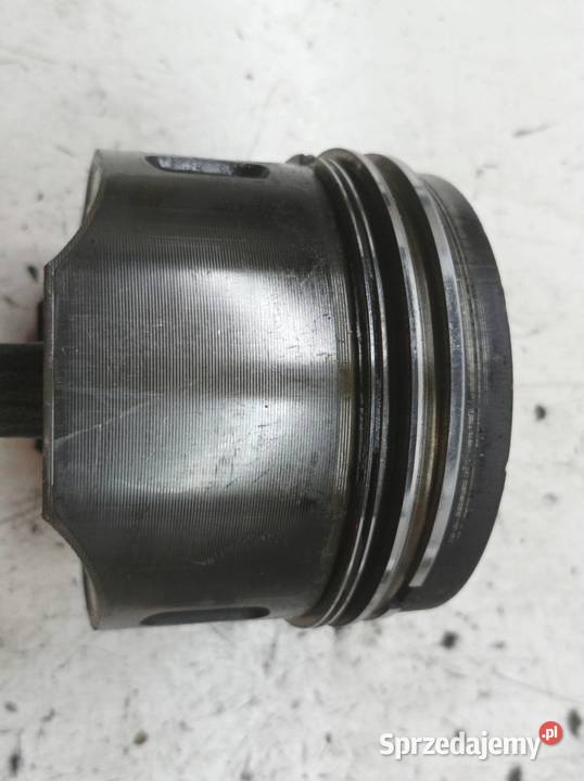 TŁOK 22 CDI MercedesBenz Sprinter II 2006 sprzedam