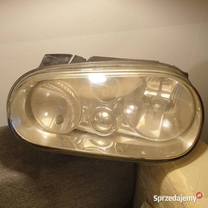 GOLF IV LAMPA lewa VALEO Ostrowiec Świętokrzyski