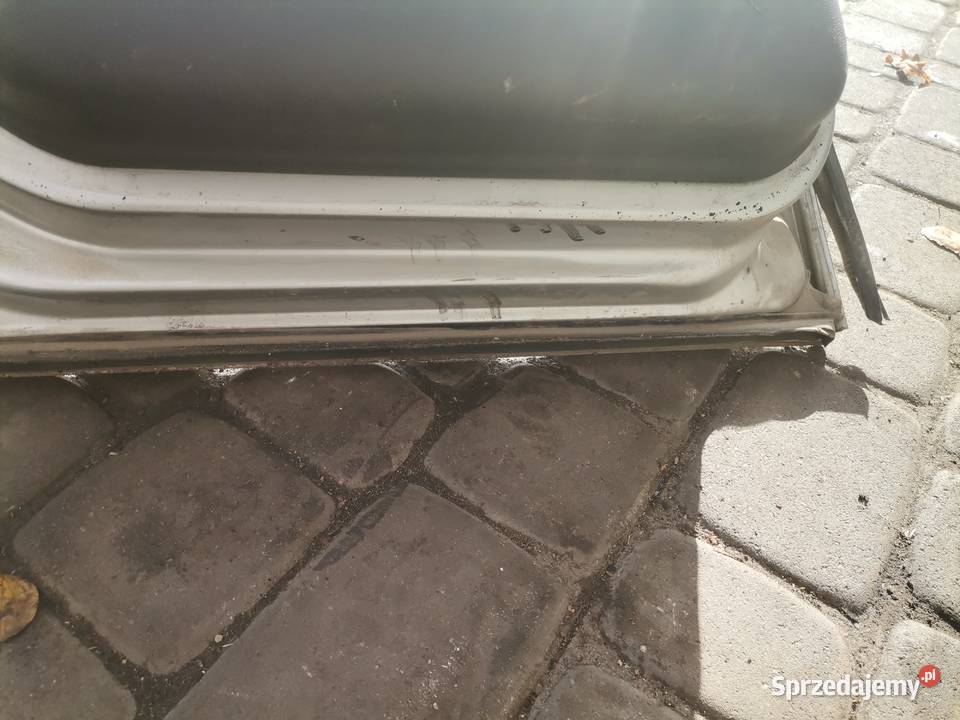 SEAT LEON 1 I TOLEDO 2 II DRZWI LEWY TYŁ osobowe Nowy Sącz