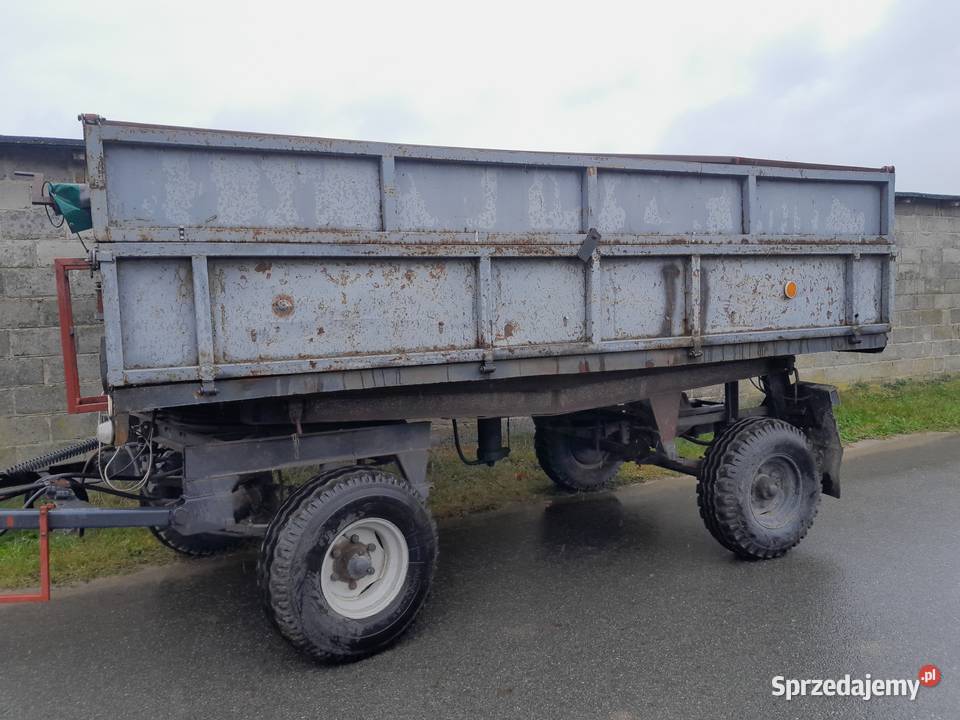 Przyczepa rolnicza D47 Wywrotka śląskie Krzepice