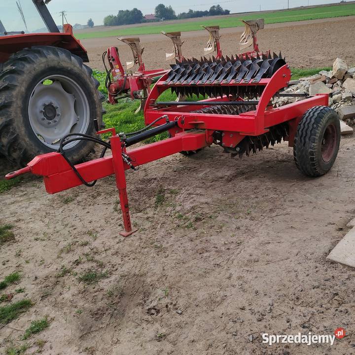 Wał posiewny uprawowy nieuszkodzony