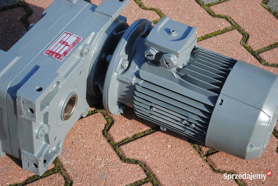 Motoreduktor 15kw 53obrmin Kargowa