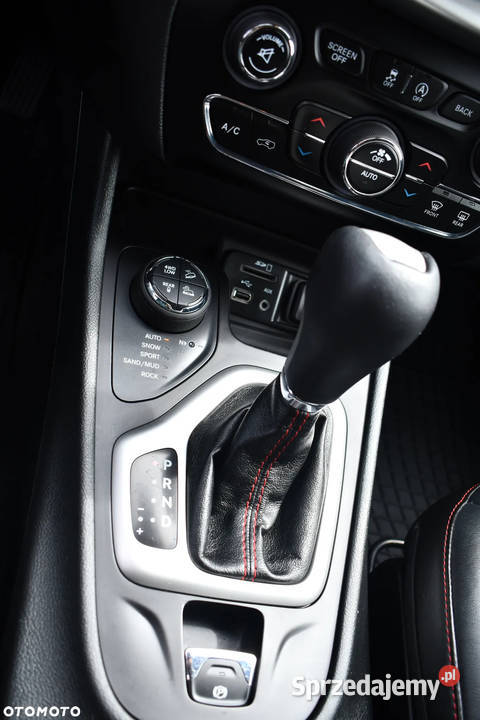 Jeep Cherokee kl trailhawk Warszawa 32b 4x4 stan mazowieckie