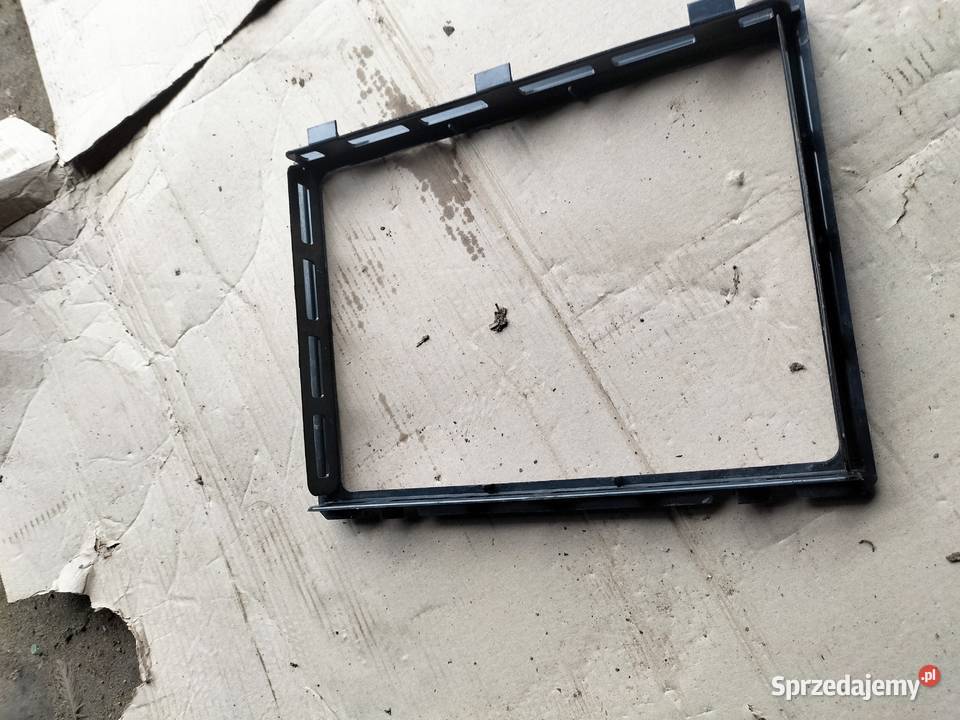 AUDI A38L A3 8L 1J0819638A RAMKA FILTRA sprzedam
