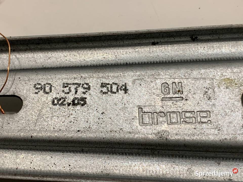 PODNOŚNIK SZYBY PRAWY TYŁ OPEL ZAFIRA A 90579504 sprzedam