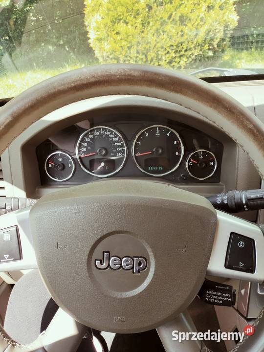 Jeep Cherokee 28 CRD 4x4 nieuszkodzony Motarzyno