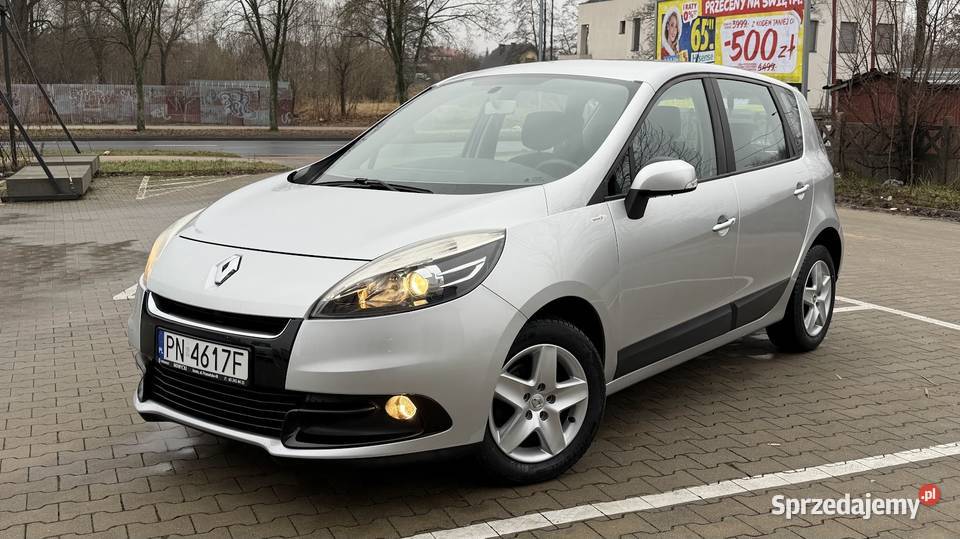 Renault Scenic III 16 16V 2013 Klima Navi TomTom tempomat Konin sprzedam