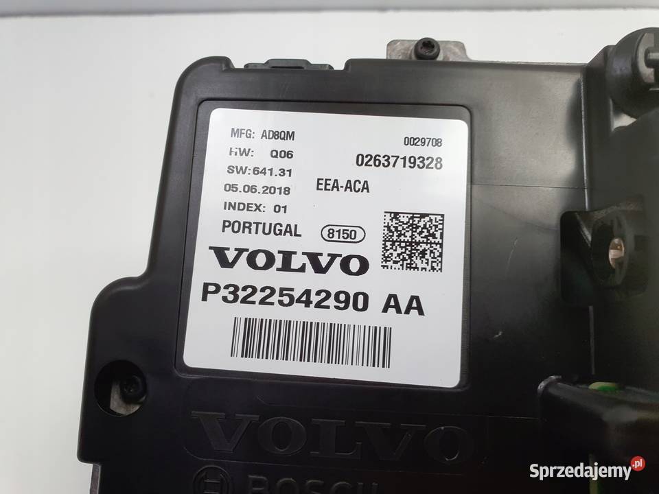 Volvo V90 II S90 II LICZNIK ZEGARY Europa Janów