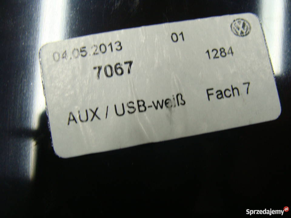 VW GOLF 7 VII SCHOWEK POPIELNICZKA 5G1863391 4 osobowe Goleniów