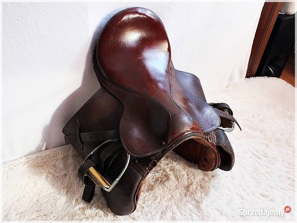 Siodło skórzane do jazdy konnej kompletne