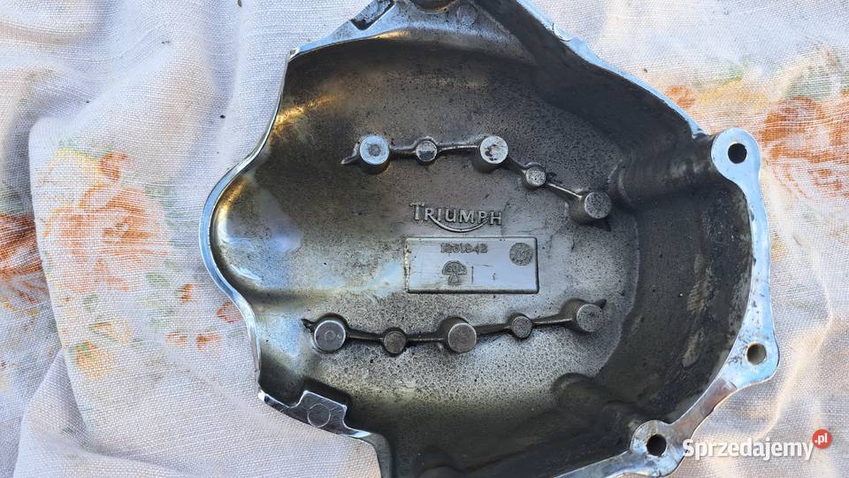 Osłona pokrywa dekiel zębatki łańcucha Triumh