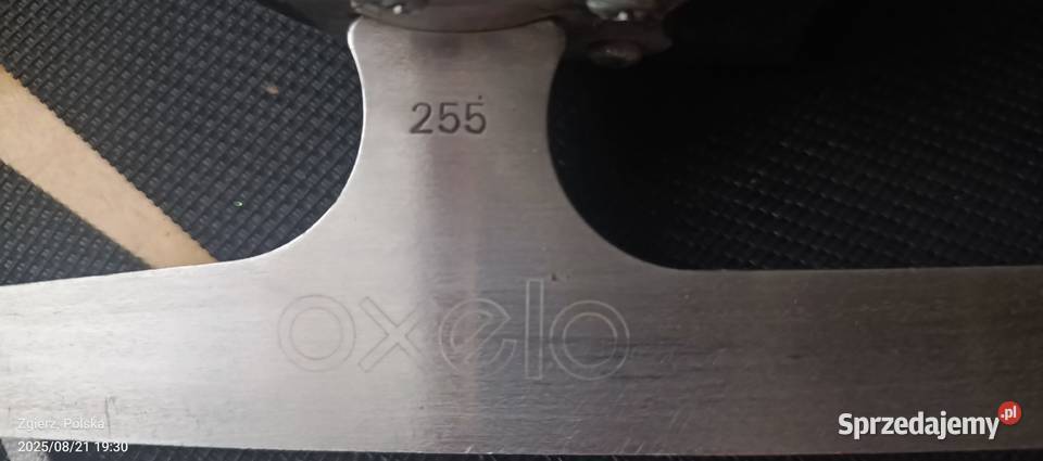 sprzedam łyżwy figurowe damskie 40 Łyżwiarstwo i hokej Zgierz