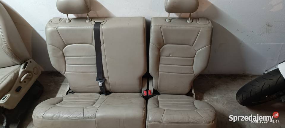Jeep Liberty 2005 fotele osobowe