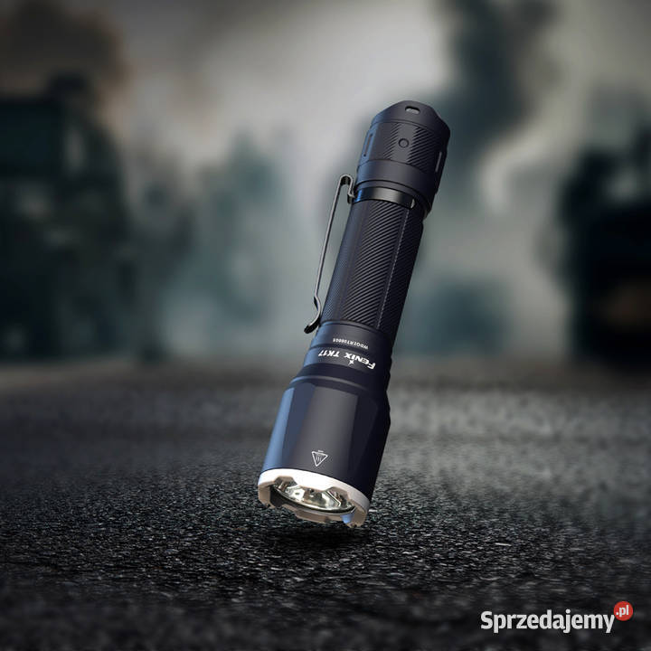 Latarka taktyczna LED Fenix TK17 Turystyka