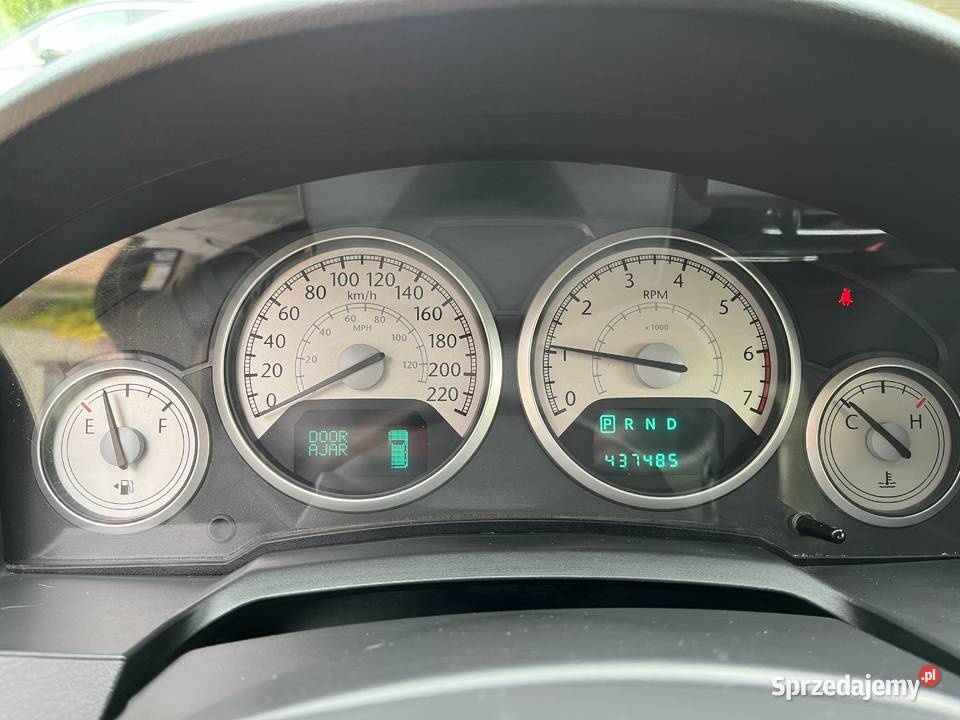 Chrysler Grand Voyager Touring 38 V6 LPG 7os Janki