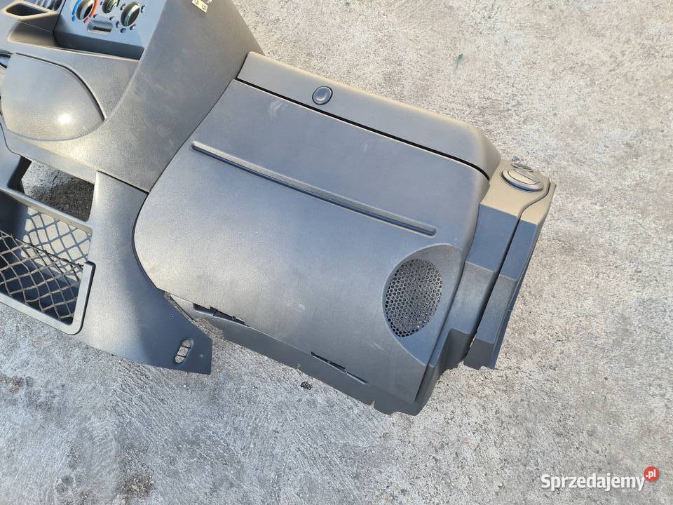 IVECO DAILY 3 9906 deska rozdzielcza konsola dolnośląskie Legnica