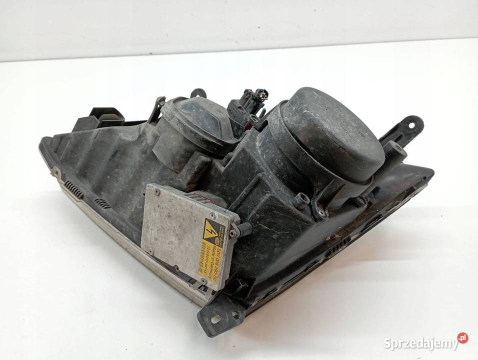 LAMPA PRZÓD PRAWA XENON PRZED LIFT Opel Vectra osobowe