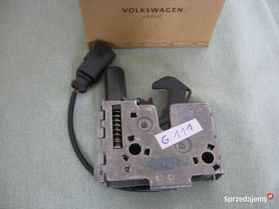 3J0823509A VW Tiguan Skoda Zamek maski Nowy Warszawa
