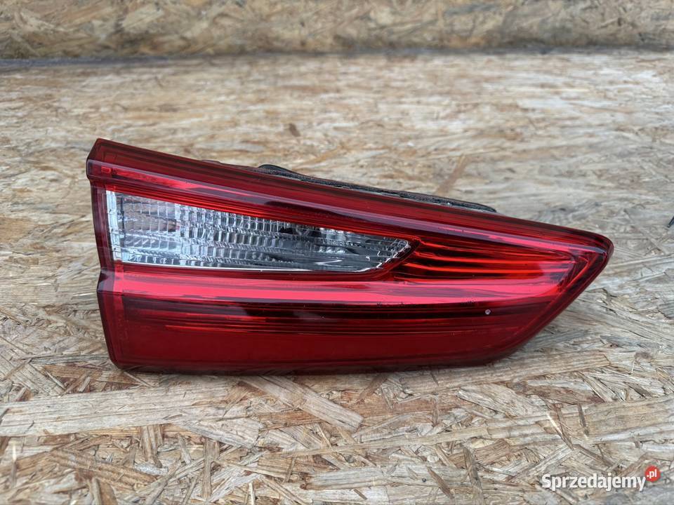Lampa tył lewa lh w klapę Kia optima IV 4 kombi Rok produkcji 2016