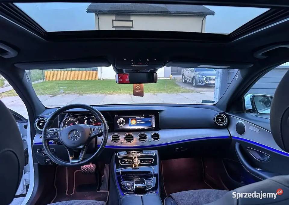 Bezwypadkowa E klasa 20d 4 MATIC niski przebieg
