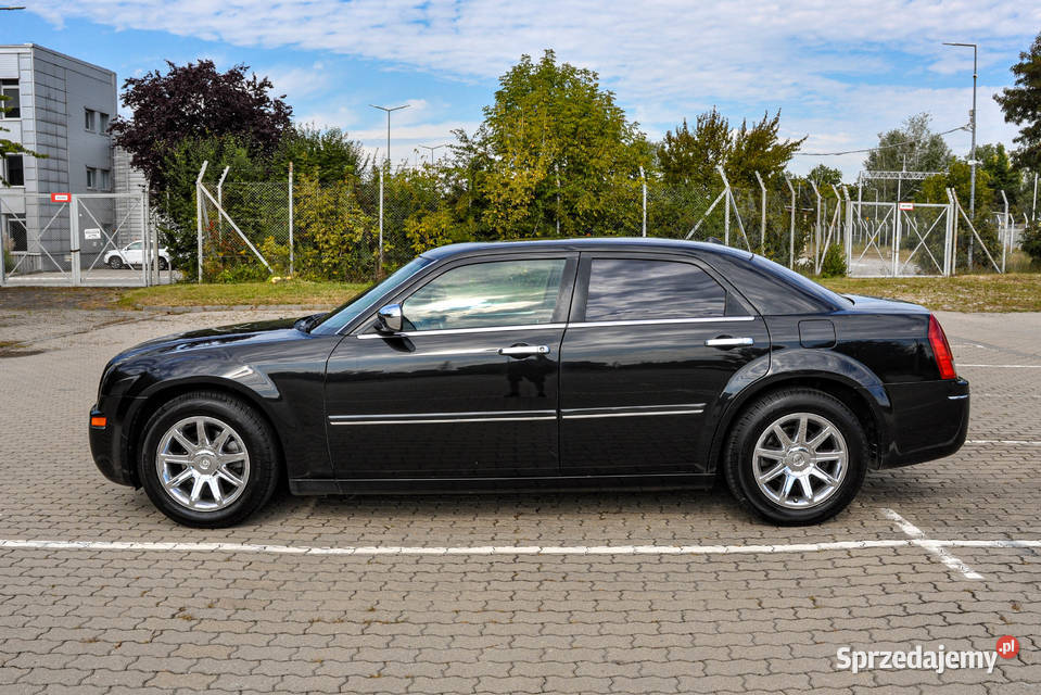 Chrysler 300C 35 253 LPG Automat dolnośląskie Wrocław