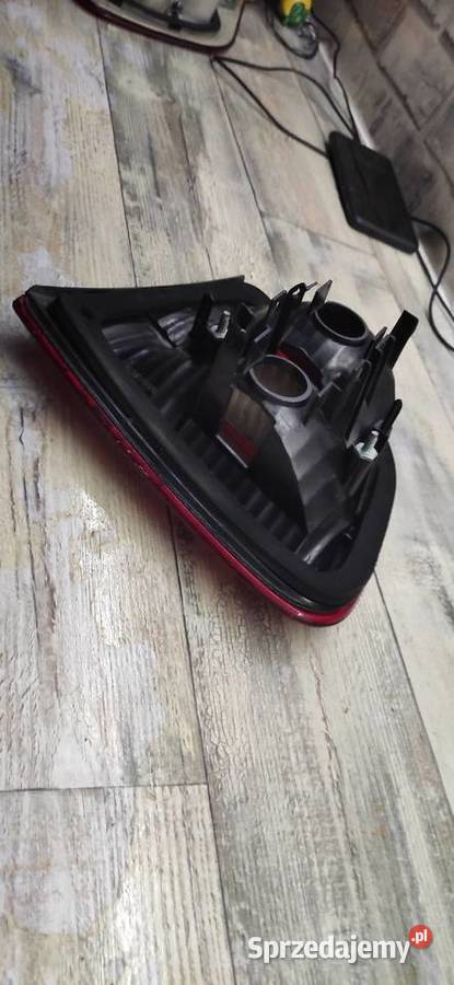 Seat Leon lampa w klapę Kraśnik