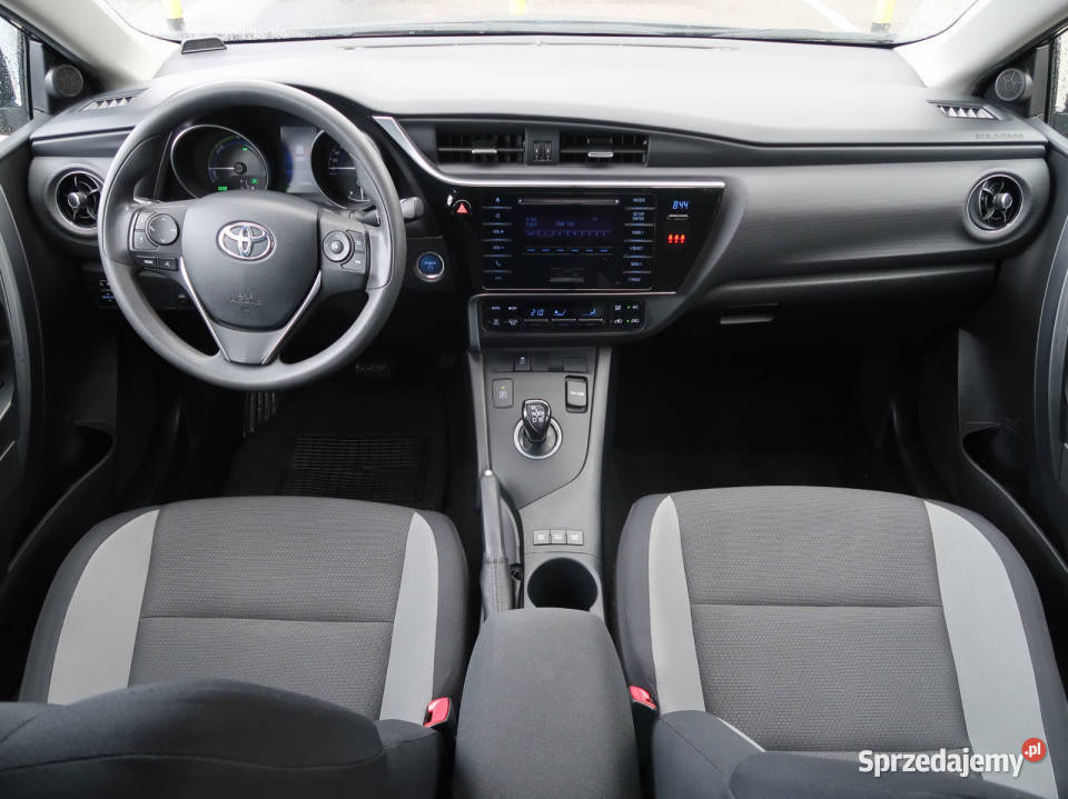 Toyota Auris Hybrid nieuszkodzony lubelskie