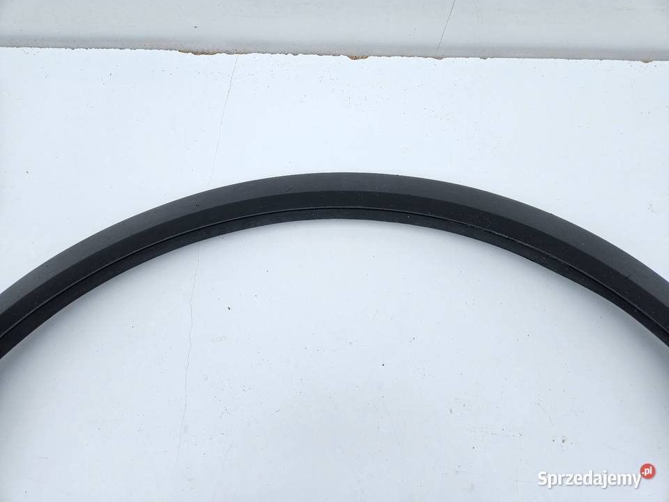 RENAULT CAPTUR II LISTWA BŁOTNIKA PRAWY PRZÓD