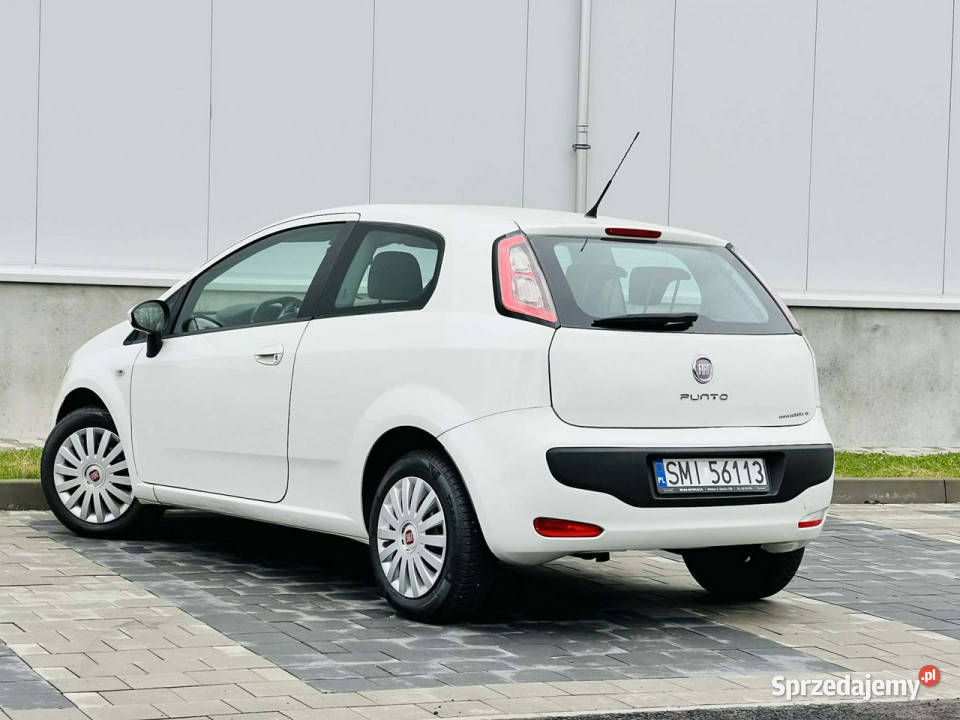 Fiat Punto Evo Fiat Punto Evo 12 Benz nawigacja Mikołów