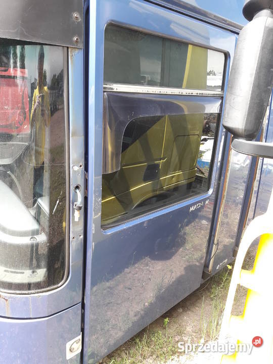 RENAULT MAGNUM DXI DRZWI KOMPLETNE LEWE PRAWE ciężarowe Bieleń sprzedam