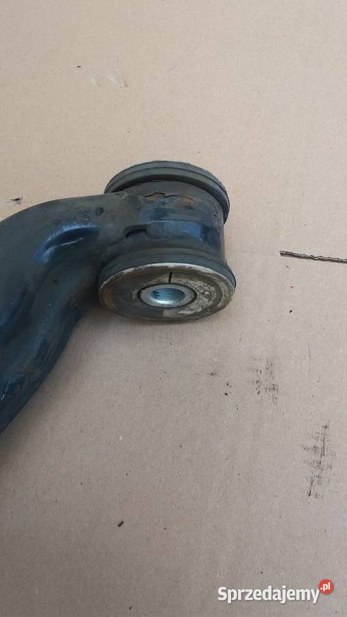 Wahacz dolny i górny lewa strona IVECO DAILY Chomentówek