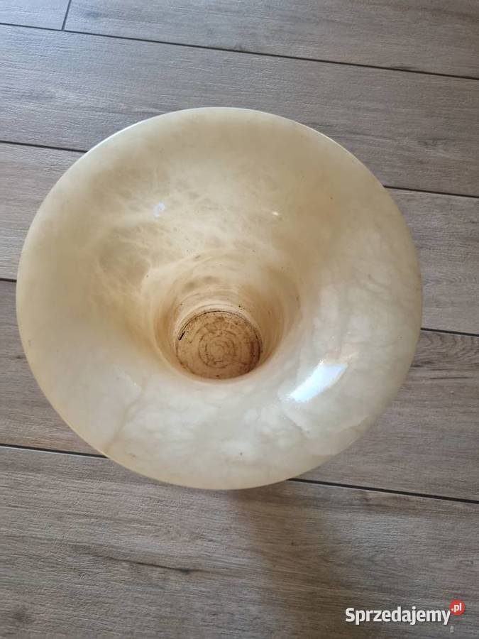 Wazon z alabastru Wola Podłężna