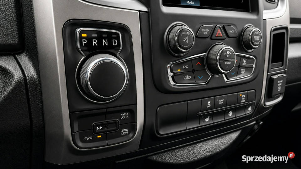 Dodge RAM 57HEMI Classic2024Przeb 8 Kamera Cof benzyna Gdynia