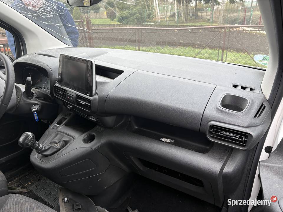 Opel Combo E wyświetlacz LCD deska Deski rozdzielcze, konsole Przeworsk