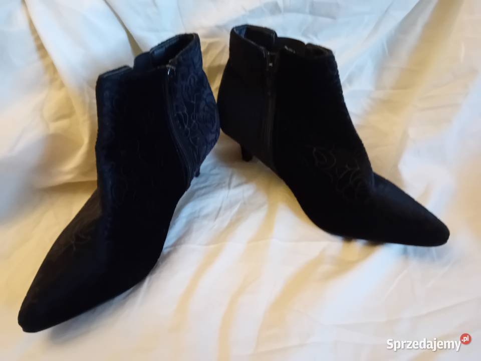 Buty botki kolor czarny motyw kwiatowy rozmiar Kraków