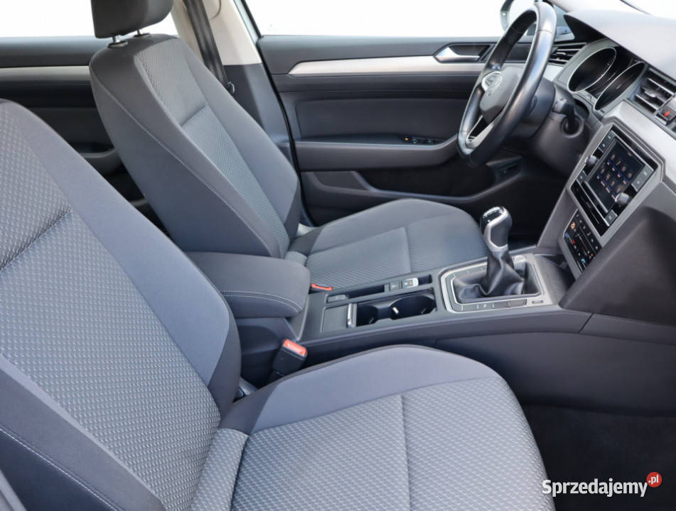 VW Passat 15 TSI sprzedam