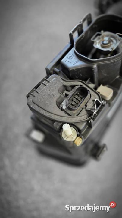 Dekiel zaślepka na wiązkę kable reflektora Audi osobowe