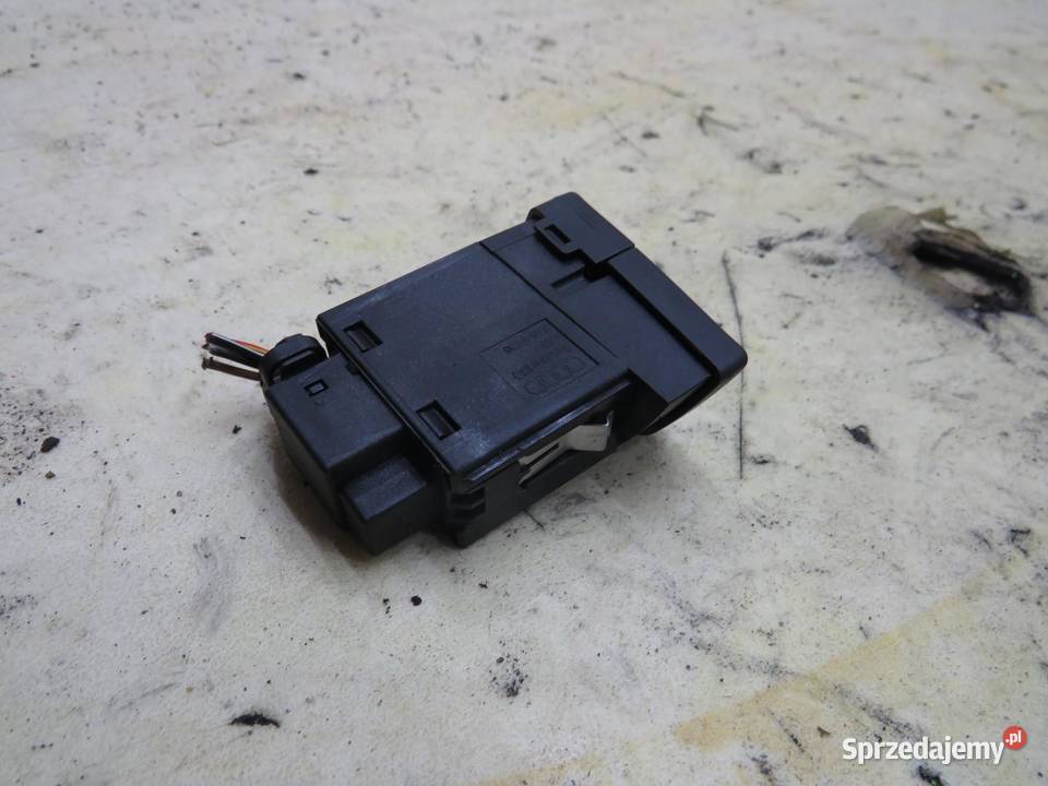 PRZEŁĄCZNIK ŚWIATEŁ AWARYJNYCH AUDI Q5 8R Panele sterowania, przełączniki lubelskie sprzedam