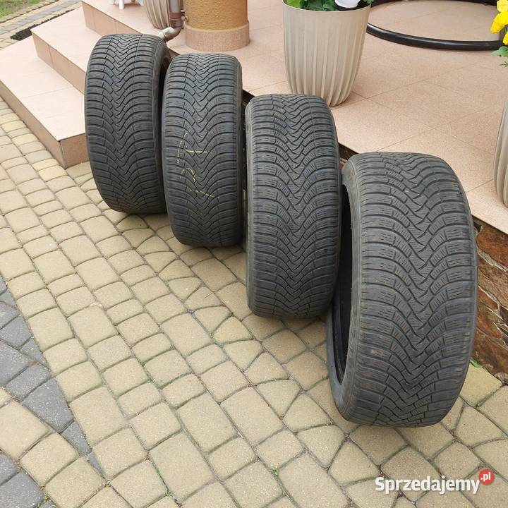 Falken Eurowinter HS01 SUV 23550R19V używane Żyrzyn