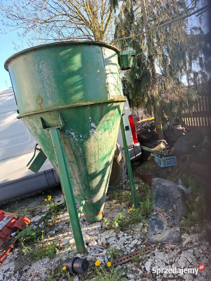 Mieszalnik pasz Wodzisław sprzedam